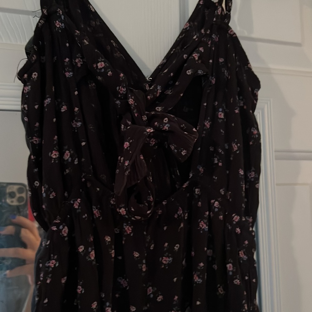 Romper - Picture 4 of 4